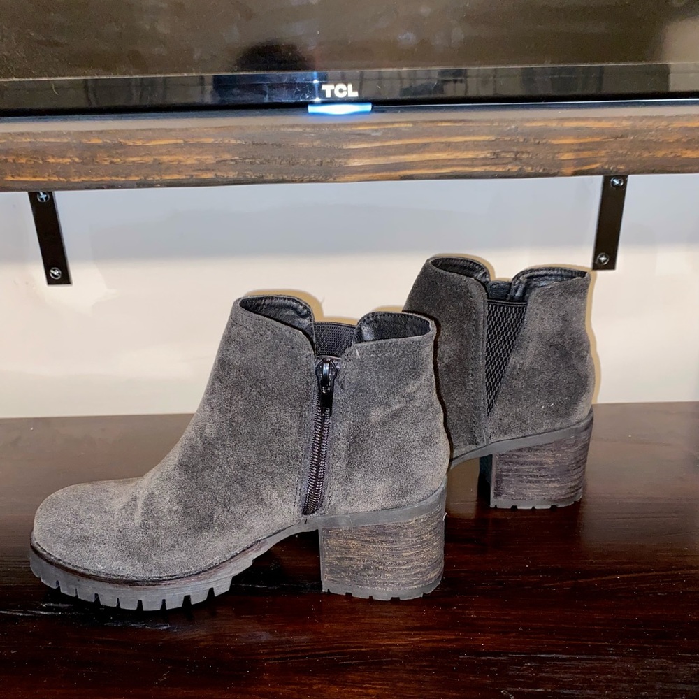 Bullboxer booties